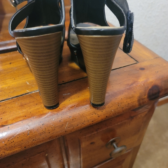 Wedges - Picture 3 of 3